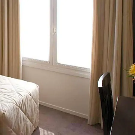 Hotel Les Hauts De Passy - Trocadero Eiffel 3*